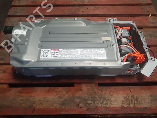 Batterie für TOYOTA YARIS (_P21_, _PA1_, _PH1_) 1.5 Hybrid (MXPH10, MXPH11) (116 hp) 31663613