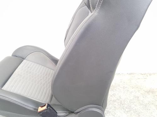 Right front seat FORD FIESTA VI (CB1, CCN) 1.6 ST | BP38311965C16 - Image 55