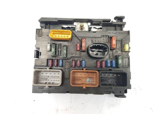 Used Fuse box Fuse box 38087277 38087277