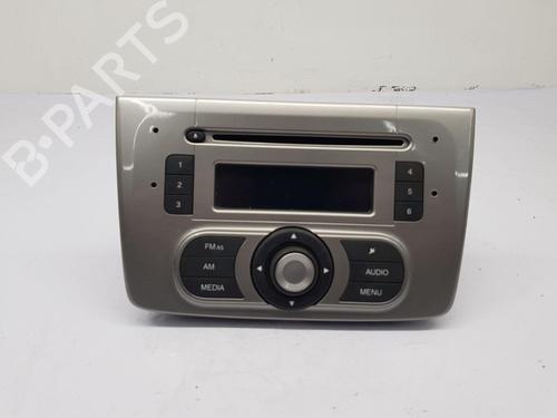 Radio ALFA ROMEO MITO (955_) 1.4 Turbo MultiAir (955AXM1A, 955AXR11) | BP30184604E6