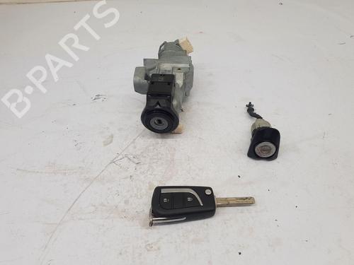 Used Ignition barrel Ignition barrel TOYOTA YARIS (_P21_, _PA1_, _PH1_) 1.5 Hybrid (MXPH10, MXPH11) (116 hp) 34406888 34406888