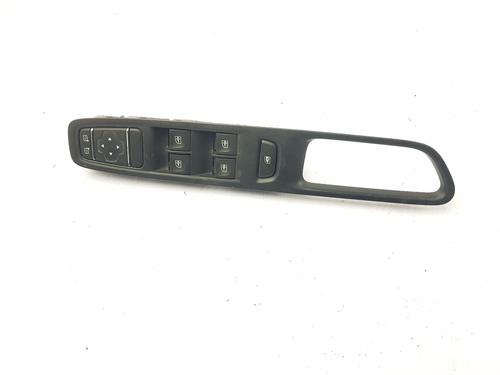 Used Right front window switch Right front window switch RENAULT CAPTUR I (J5_, H5_) 0.9 TCe 90 (90 hp) 33030055 33030055