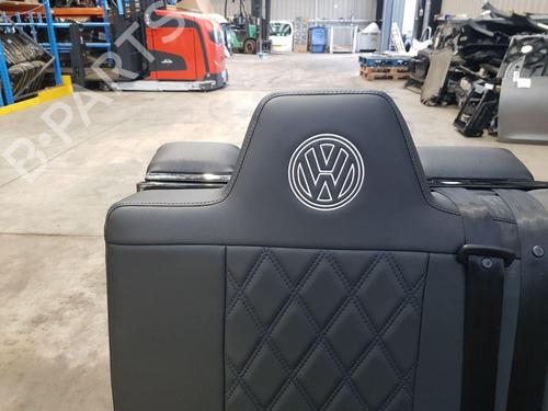 Rear seat VW TRANSPORTER T5 Van (7HA, 7HH, 7EA, 7EH) 2.0 TDI | BP31864337C17