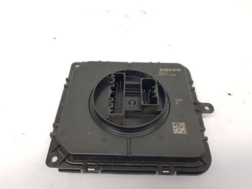 Faro derecho VOLVO XC60 II (246) T8 Hybrid AWD (456 hp) 30713772