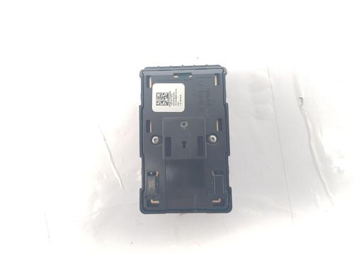 Right front window switch TESLA MODEL Y (5YJY) EV Performance All-wheel Drive | BP38931271I26 - Image 4