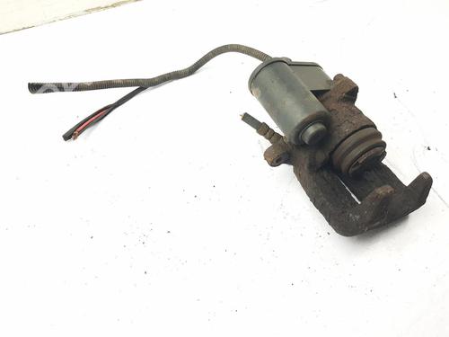 Left rear brake caliper VW PASSAT B7 Variant (365) 2.0 TDI | BP33186190M107 - Image 3