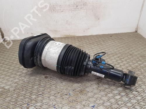 Used Left rear shock absorber BMW X5 (G05, F95) xDrive 40 d Mild-Hybrid (340 hp) 28175161