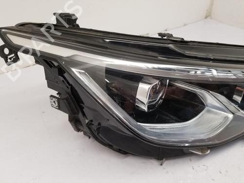 Right headlight VW GOLF VIII (CD1, DA1) 2.0 TDI | BP29927863C29