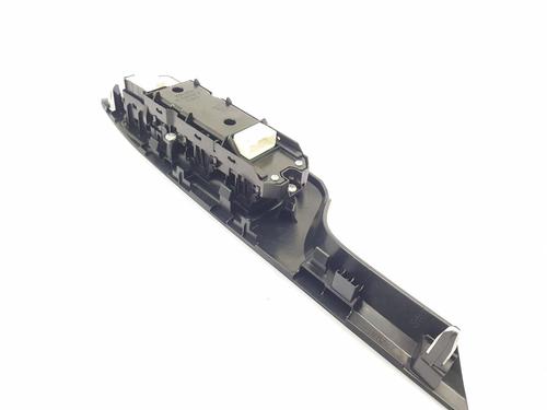 Right front window switch TOYOTA C-HR (_X1_) 1.8 Hybrid (ZYX10_, ZYX11_, ZYX10R, ZYX11R) | BP32375245I26 