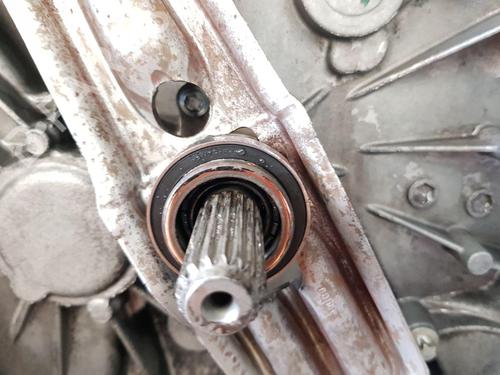 Gearbox MINI MINI CLUBMAN (R55) Cooper | BP30137976M3