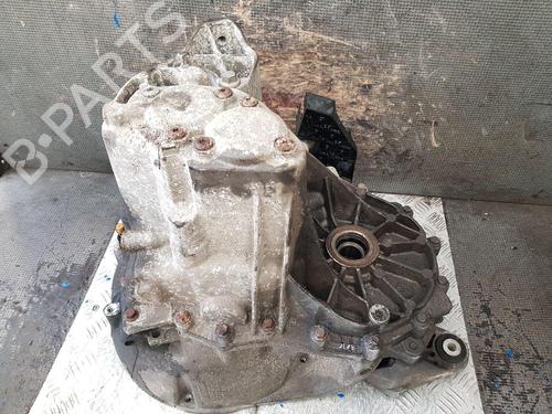 Gearbox VOLVO V40 Hatchback (525) D2 | BP30138011M3