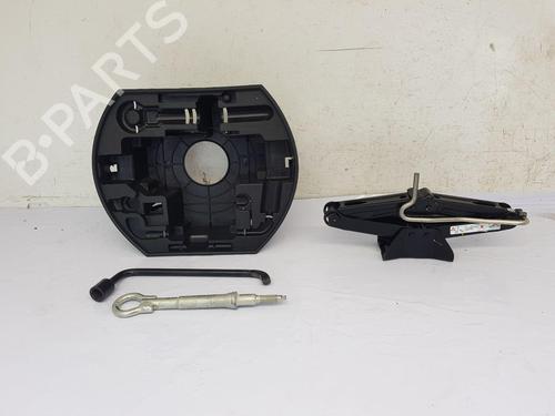 Used Jack Kit PEUGEOT 3008 I MPV (0U_) 2.0 HDi 150 / BlueHDi 150 (150 hp) 29839535
