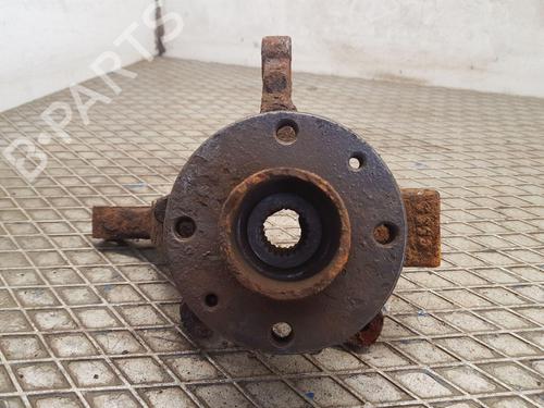 Used Left front steering knuckle NISSAN MICRA III (K12) 1.2 16V (80 hp) 22208589