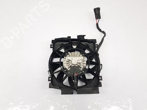 Used Radiator fan VOLVO XC60 II (246) T8 Hybrid AWD (456 hp) 29343393