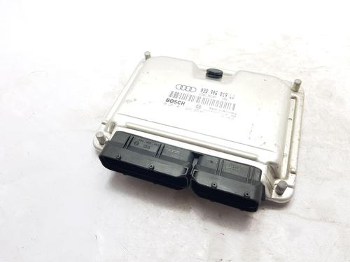 Motorstyringsenhed AUDI A4 B7 (8EC) 3.2 FSI quattro (255 hp) 30823167