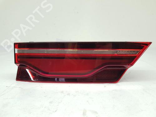 left-tailgate-light-jaguar-f-pace-x761-2015-33329906 main image