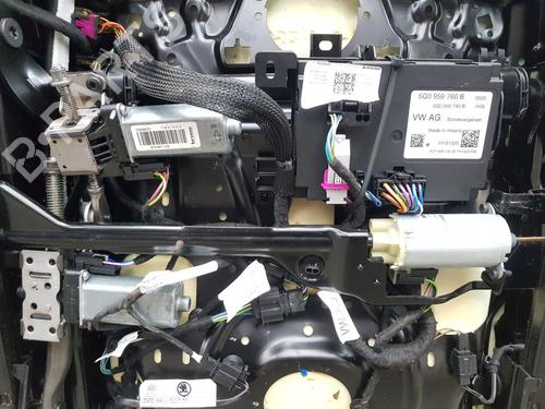 Stol høyre foran SKODA SUPERB III (3V3) 2.0 TDI | BP29378841C16 