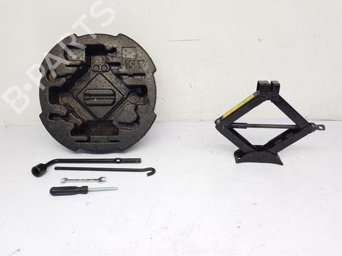 Used Jack Kit HYUNDAI i30 (GD) 1.4 (99 hp) 29641792