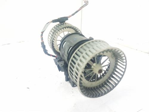 Heater blower motor BMW 5 (E60) 520 d | BP31933076M62