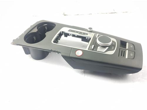 Switch AUDI A3 Sportback (8VA, 8VF) RS3 quattro | BP28032666I30