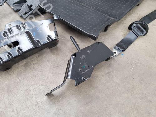 Sæde Bagtil LAND ROVER DEFENDER Station Wagon (L663) | BP38784063C17 - Image 41