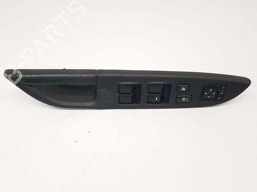 Used Right front window switch MITSUBISHI ASX (GA_W_) 1.6 MIVEC (GA1W) (117 hp) 32149222