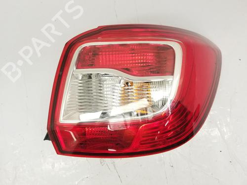 right-taillight-dacia-sandero-ii-2012-38991473 main image