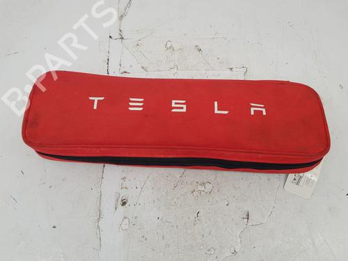 andre-tesla-model-3-5yj3-2017-33709413 main image