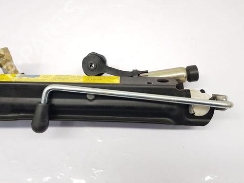 Jack Kit MERCEDES-BENZ M-CLASS (W163) ML 270 CDI (163.113) | BP29957175C119