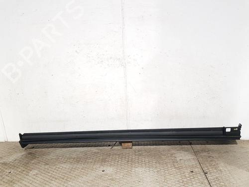 Used Right sideskirt MAZDA CX-30 (DM) SKYACTIV-G M Hybrid (122 hp) 31959830