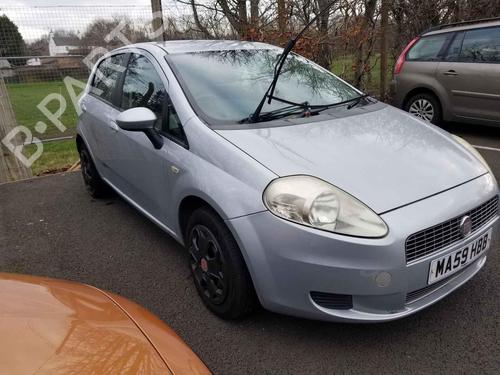 Brugte FIAT GRANDE PUNTO (199_) 1.4 (199AXB11, 199AXB1A, 199BXB1A, 199AXL1A) 4645736