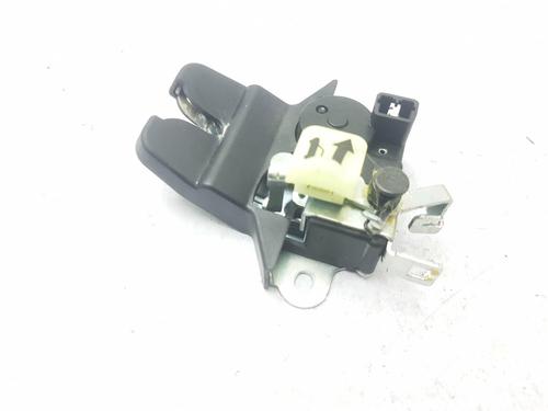 Fechadura do capot Fechadura do capot HYUNDAI i40 I (VF) 1.7 CRDi (116 hp) 34708865 34708865