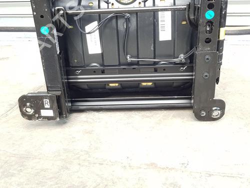 Right front seat FORD FOCUS II (DA_, HCP, DP) 2.5 RS | BP27864281C16