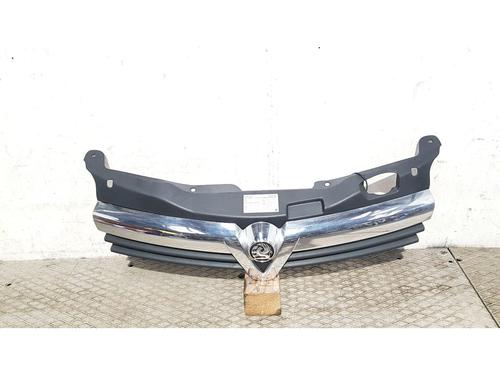 Used Grille Grille 38566001 38566001