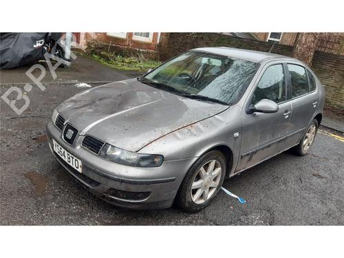 Rear parcel shelf SEAT LEON (1M1) 1.6 16 V | BP26646477C85  - Image 12