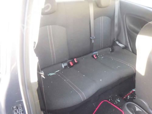 Pièces Détachées Usagées VAUXHALL CORSA Mk IV (E) (X15) 1.4 (90 hp) 4188065