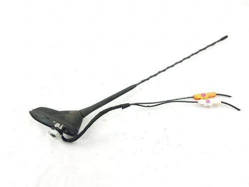 Antenne/Base PEUGEOT 208 I (CA_, CC_) 1.2 VTI 82 (82 hp) 31691101