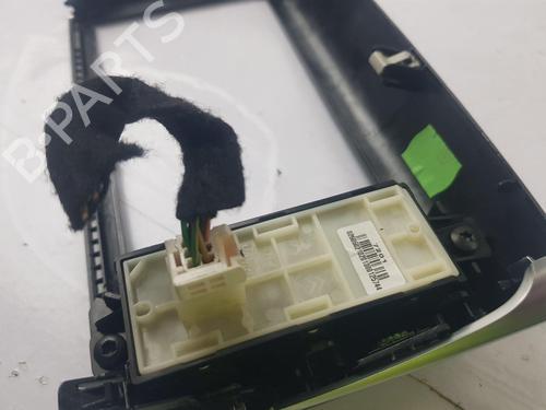 Radio PEUGEOT 208 I (CA_, CC_) 1.2 VTI 82 | BP31365730E6 