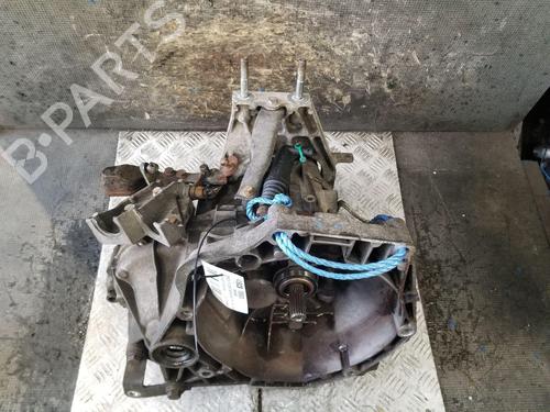 gearbox-peugeot-bipper-aa_-2008-32430364 main image