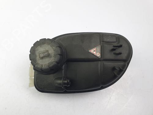 Used Expansion tank INFINITI Q30 1.6 (156 hp) 22683328
