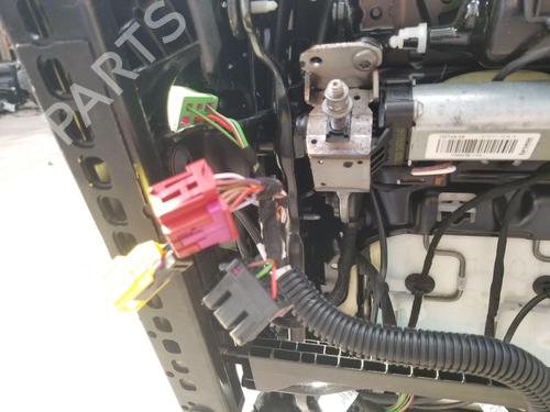 Right front seat AUDI A4 B9 Avant (8W5, 8WD) RS4 TFSi quattro | BP33306449C16 - Image 31