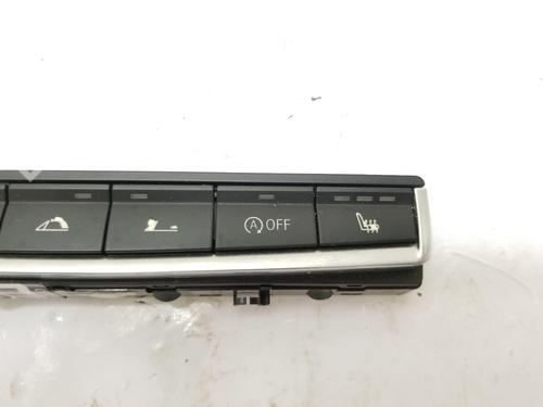 Switch BMW Z4 Roadster (E89) sDrive 23 i | BP28413538I30 