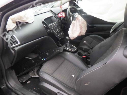 Gearbox VAUXHALL ASTRA Mk VI (J) GTC (P10) 1.6 CDTi | BP32177647M3 