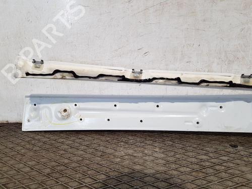 Door moulding trim MCLAREN 570S 3.8 | BP22675653C150 