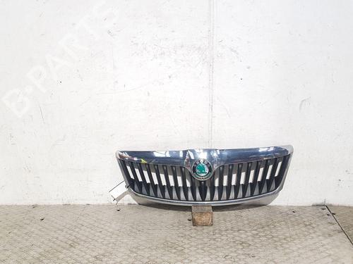 Used Grille Grille 36882250 36882250