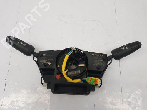 Commodo Essuie Glace / Phare VAUXHALL CORSA Mk III (D) (S07) 1.2 i 16V (L08) (86 hp) 30264556