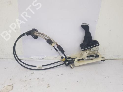 Used Gear lever Gear lever VOLVO V40 Hatchback (525) D2 (114 hp) 33853323 33853323