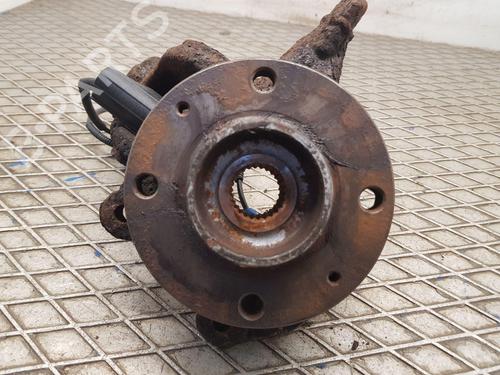 Left front steering knuckle CITROËN C3 Picasso (SH_) 1.6 HDI 90 | BP30471428M25 