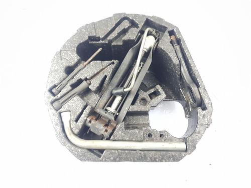 Jack Kit Jack Kit VW JETTA III (1K2) 2.0 TDI 16V (140 hp) 36862452 36862452