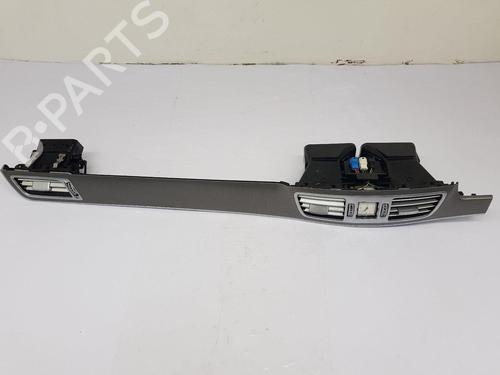Used Air vent MERCEDES-BENZ E-CLASS (W212) E 220 BlueTEC (212.001) (177 hp) 29839570